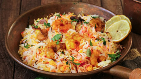 إليكم طريقة تحضير برياني الروبيان الحار الشهي