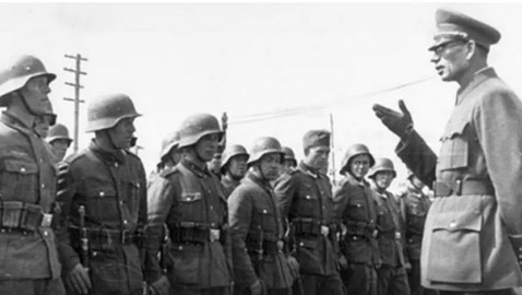 هكذا عاقبت موسكو جنرالات منشقين بالحرب العالمية
