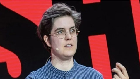 مليونيرة توظف 50 شخصاً لتوزيع ثروتها الهائلة