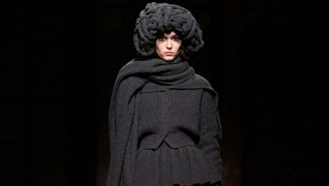 اتجاهات الملابس المحبوكة لشتاء 2024.. الكشف عن أحدث الصيحات