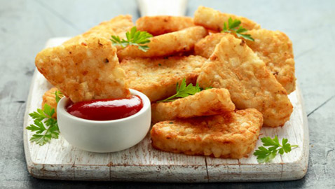 إليكم طريقة تحضير بطاطس هاش براونز بالجبنة