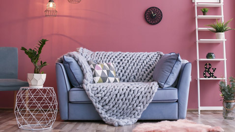 لتجنب الطاقة السلبية.. لا تضعي هذه المواد في منزلك أبداً