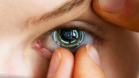 عدسات لاصقة تراقب ضغط دم العين لتشخيص الغلوكوما