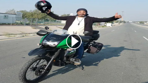 فيديو وصور: أردني يقطع 3000 كلم لأداء العمرة بدراجته النارية