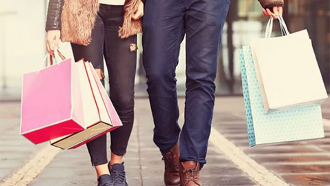 هل تعيد النظر في عادات الإنفاق؟ 8 أشياء لا ينفق الأثرياء أموالهم عليها!