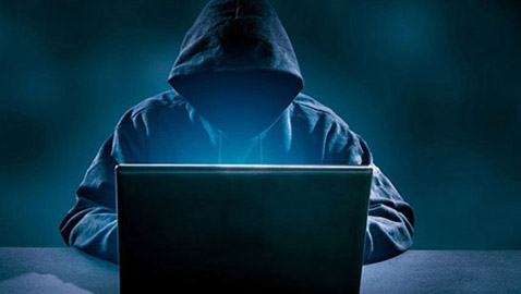 خبير أمني يسرق 2.5 مليون دولار من آبل.. بسبب ثغرة