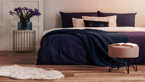 صور: البرقوقي ظل لوني دافئ ومميز لديكورات غرف النوم الفخمة