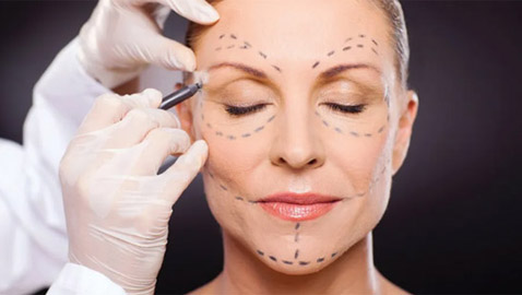 9 من أغرب الممارسات القديمة لتغيير و تجميل الجسم