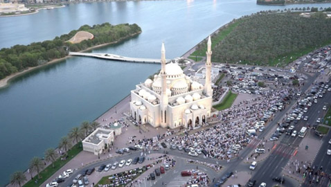 مسجد النور في الشارقة.. تحفة إبداعية