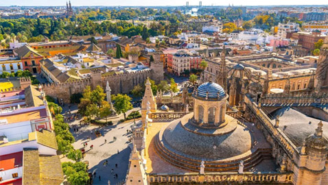 محطات سياحية مجانية لا تفوت في مدينة إشبيلية الأندلسية (صور)