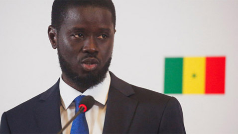 الرئيس ذو الزوجتين.. من هو حاكم السنغال الجديد؟ ومَن مِن زوجتيه ستصبح السيدة الأولى للبلاد؟