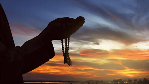 فيديو: خبير فلكي يحدد المظاهر المناخية المصاحبة لليلة القدر