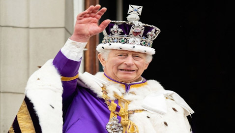 أطباء الملك تشارلز يمهلونه عامين فقط بسبب السرطان واستعدادات عاجلة لترتيب جنازته