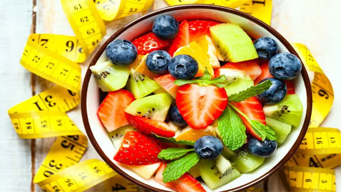 نصائح مفيدة.. 8 فواكه تساعد على إنقاص الوزن بشكل أسرع