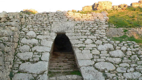 مملكة أوغاريت السورية.. أقدم أبجدية وأول تدوين موسيقي (صور)