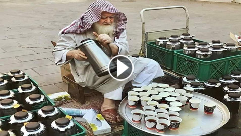 وفاة السوري (أبو السباع) مُطعم زوار المسجد النبوي بالمجان لـ40 عاما