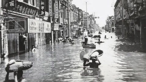 أكثر الفيضانات دموية.. 4 منها بدولة واحدة