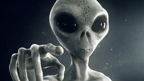دليل علمي جديد على وجود كائنات فضائية.. هل يصل لها البشر؟