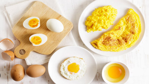 اليكم أطعمة إفطار تساعد في تنظيم نسبة السكر بالدم