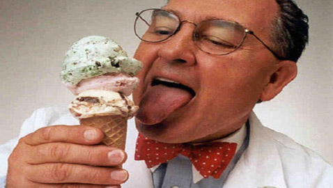 أغرب الوظائف فى العالم بمرتبات خيالية.. منها دفاية للسرير ومتذوق آيس كريم