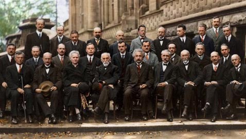 صورة تجمع 29 عالما من بينهم امرأة واحدة!