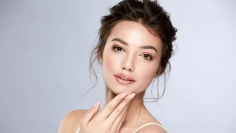 توحيد لون البشرة قبل الصيف.. إشراقة طبيعية وتوهج