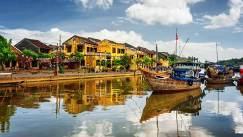 رحلة سياحية إلى (هوي آن) واحدة من أقدم المدن في آسيا.. صور