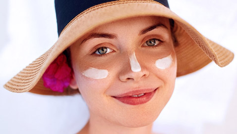 انتبهي قبل الصيف.. تجاهل هذا المنتج يهدد جمالكِ وصحتك