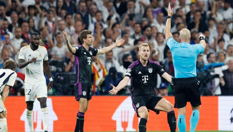 فضيحة كبرى.. نجم بايرن ميونخ يكشف كواليس الخطأ الكارثي واعتذار الحكم له