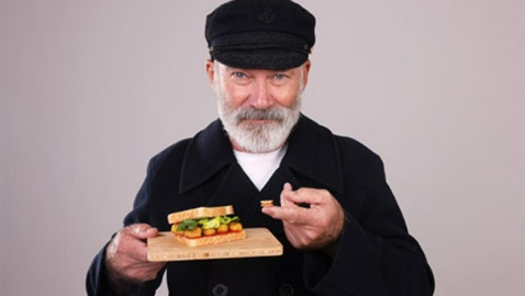 100 ساعة لإعداد أصغر سندويش في العالم !