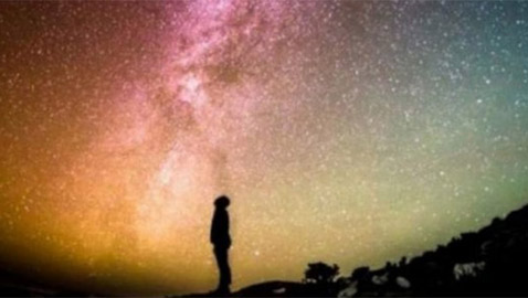 البحر الميت.. وحقائق علمية عن الكون لا يعرفها الكثيرون