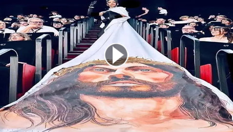 بفستان مزين بصورة المسيح.. ممثلة شهيرة تُثير الجدل في مهرجان كان