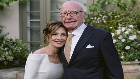 في عمر 93.. إمبراطور الإعلام مردوخ يتزوج للمرة الخامسة (صور)