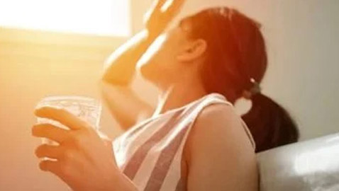 أطعمة هتسبب لك الجفاف من غير ما تحس في الموجة الحارة