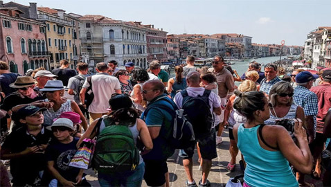 خبراء يكشفون عن واقع السفر إلى أوروبا خلال الصيف ويقدمون حلولا بديلة