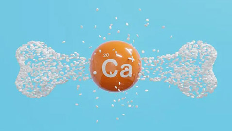 هشاشة العظام واضطرابات القلب.. 10 مشاكل صحية يُسببها نقص الكالسيوم