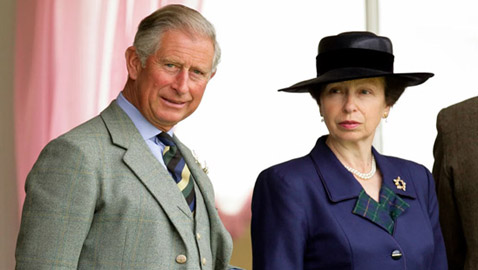 حصان يضرب شقيقة الملك تشارلز على رأسها ويتسبب بارتجاج في دماغها