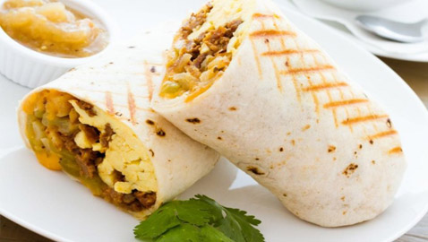 إليكم طريقة تحضير بوريتو البيض المكسيكي بالمذاق الحار اللذيذ