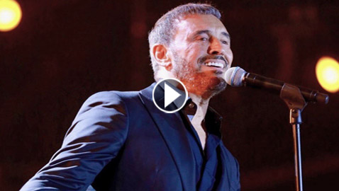 طبيبة أسنان مصرية شابة تطلب يد كاظم الساهر للزواج.. كيف رد عليها؟