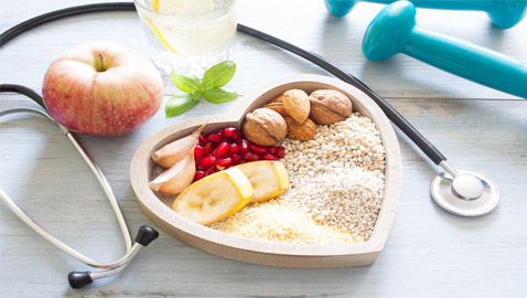 نصائح غذائية لخفض الكولسترول من دون أدوية.. جربوها!