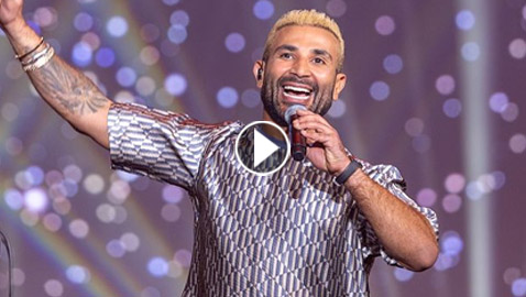 السخرية من أحمد سعد بسبب أغنية (سعودي وعيونه خضرا).. فيديو
