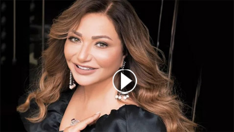فيديو وصور الفنانة الجميلة ليلى علوي تشعل بالرقص والغناء حفل راغب علامة