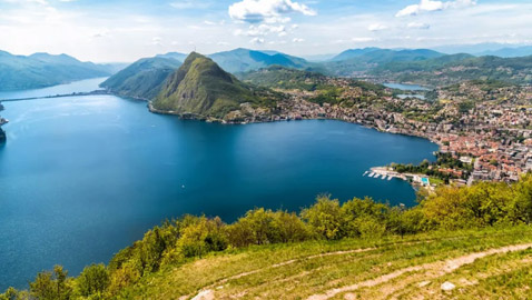 10 أنشطة سياحية يمكنكم الاستمتاع بها حول بحيرة لوغانو السويسرية