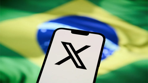 قاضي المحكمة العليا في البرازيل يأمر بإغلاق منصة 