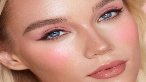 أفضل منتجات أحمر الخدود.. اختاري ما يناسبك لإطلالة ساحرة