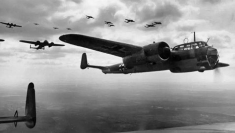 بسبب هذا القرار.. خسر هتلر الحرب ضد بريطانيا