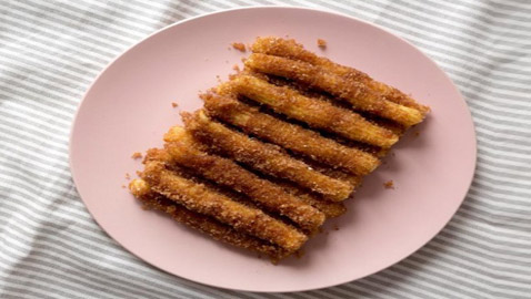 إليكم طريقة تحضير أصابع سناك مقرمشة بالتوست بدون قلي