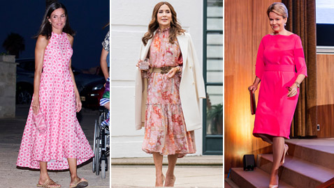 بالصور: في شهر أكتوبر الوردي ملكات وأميرات تألقن باللون الزهري