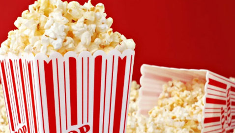 سناك صحى ومفيد وعلى قد الإيد.. فوائد تناول الفشار