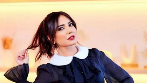 أمل عرفة تكشف علاقتها بابنتيها وطليقها: هو جزء من حياتي رغم الانفصال!